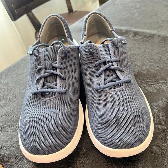 Kizik slip on navy blue unisex shoes men 10.5 women 12 - Picture 7 of 12